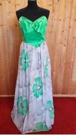 Abendkleid weiss-gr�n