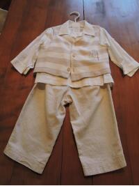 Knabenanzug 3-teilig, cr�me